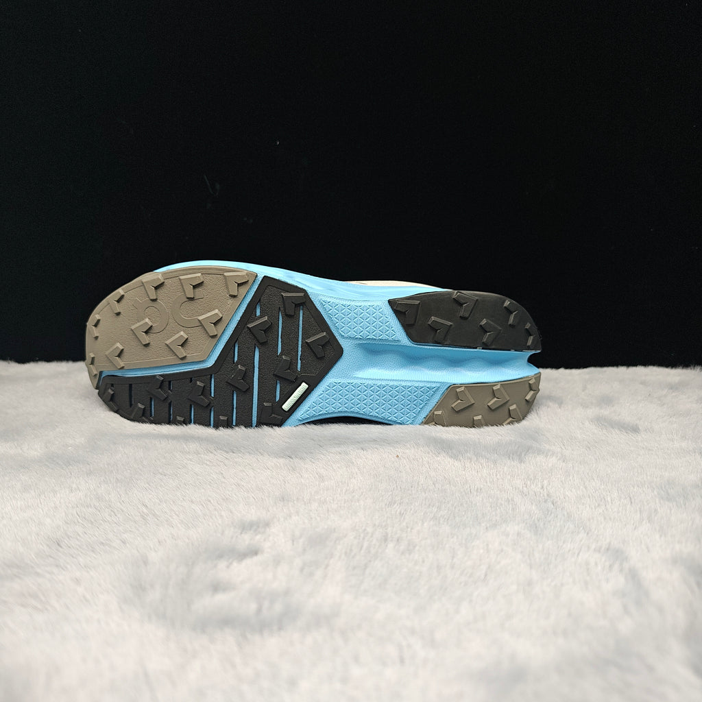 ON Cloudsurfer Trail 2 | Lightweight Trail Running Shoes for All-Terrain
