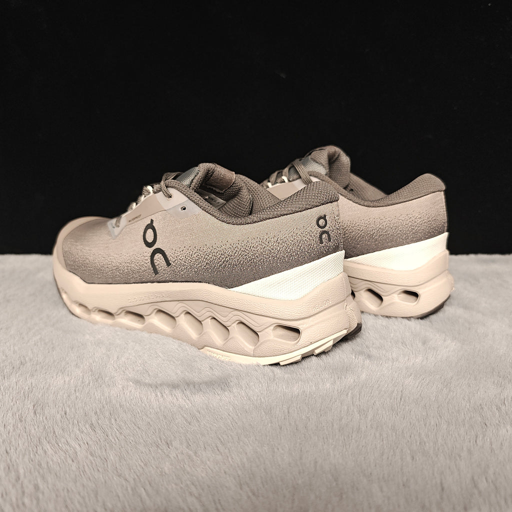 ON Cloudsurfer Trail 2 | Lightweight Trail Running Shoes for All-Terrain