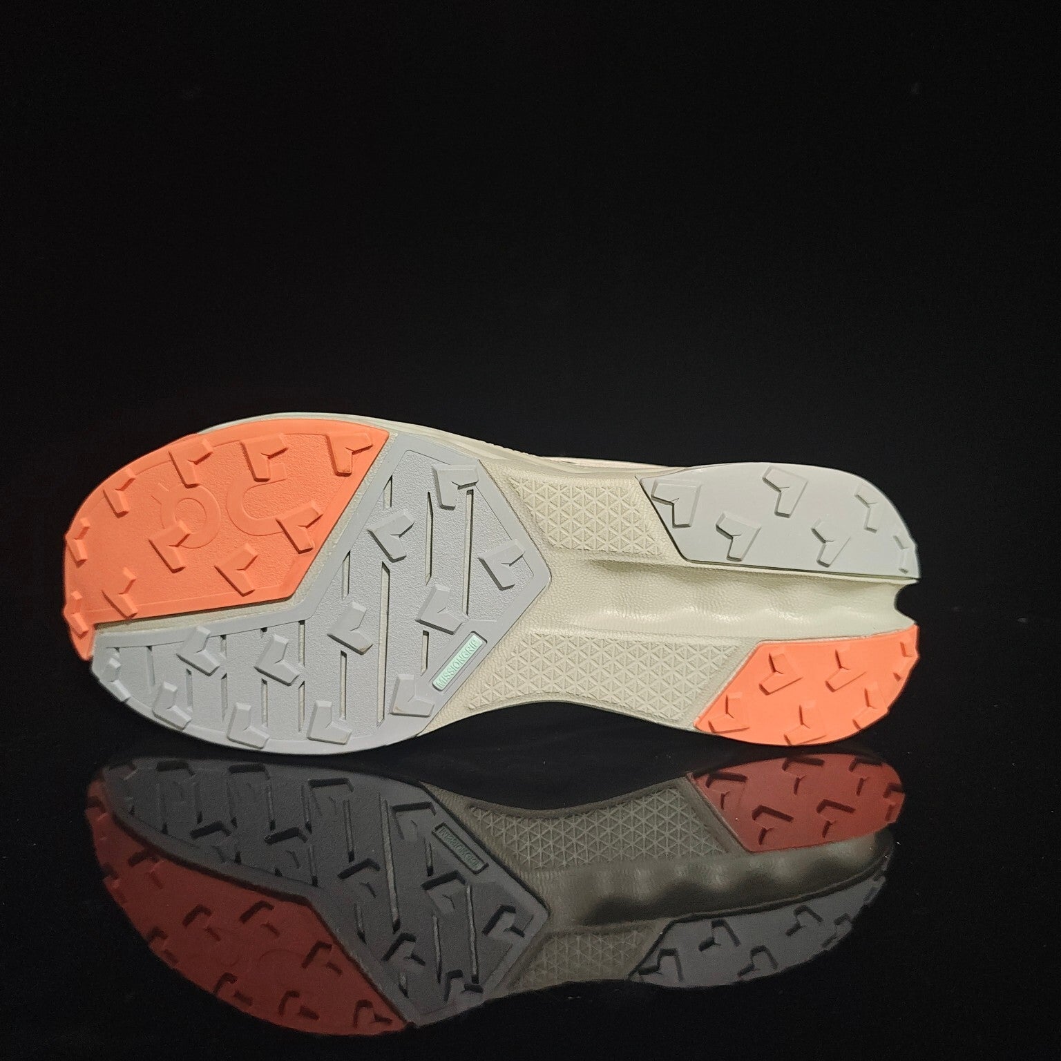 ON Cloudsurfer Trail 2 | Lightweight Trail Running Shoes for All-Terrain