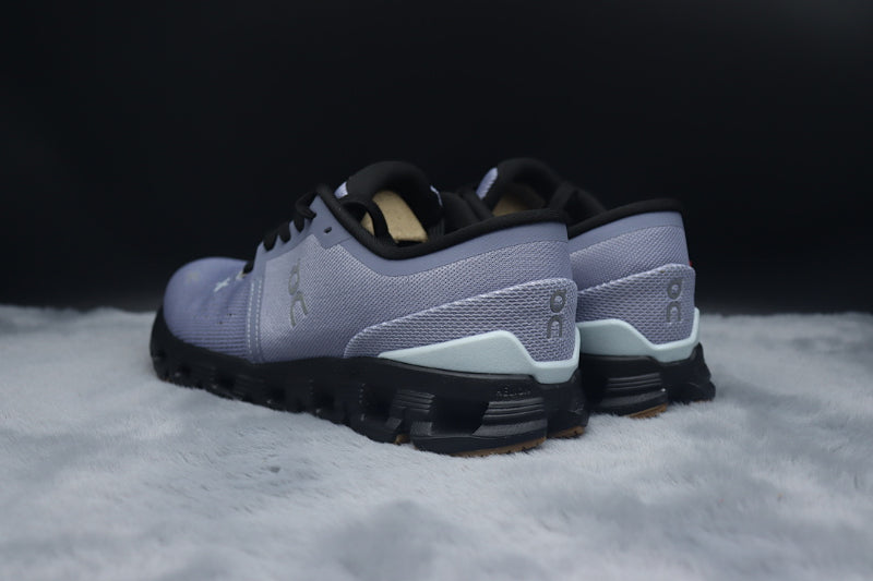 ON Cloud 4 | Lightweight Everyday Running Shoes