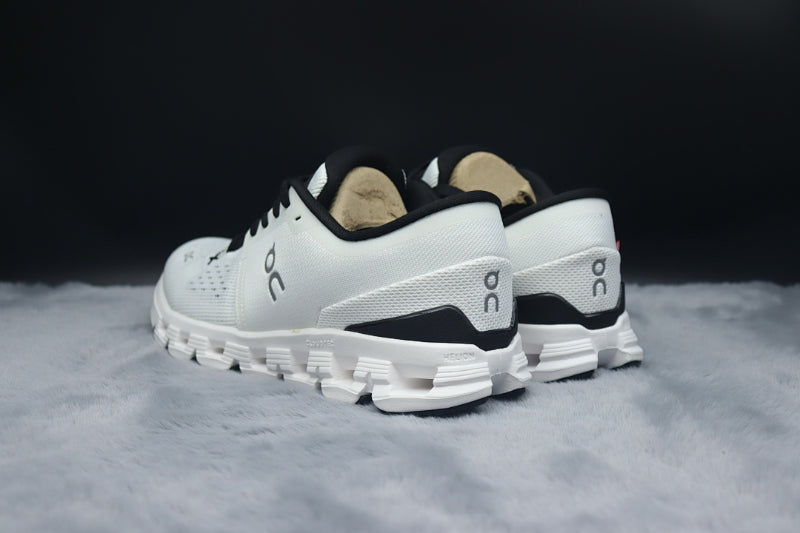 ON Cloud 4 | Lightweight Everyday Running Shoes