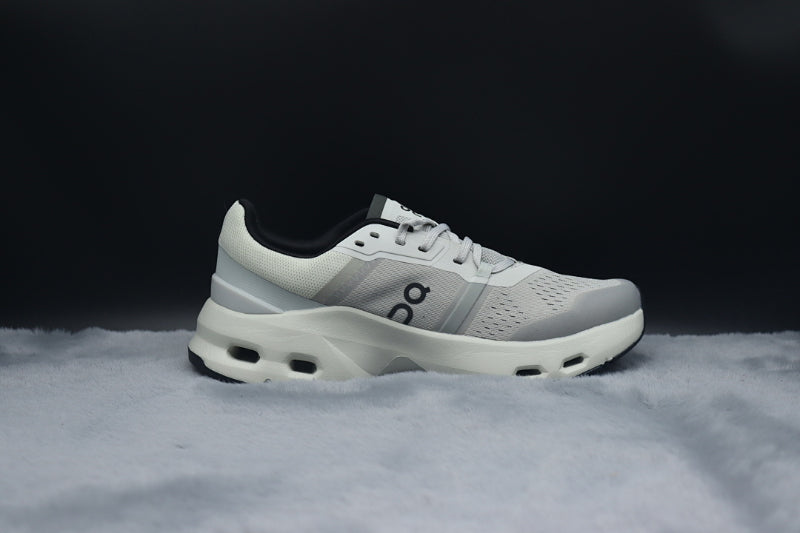 ON Cloudpulse | Retro-Inspired Lifestyle Sneakers
