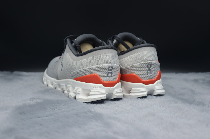 ON Cloud 4 | Lightweight Everyday Running Shoes