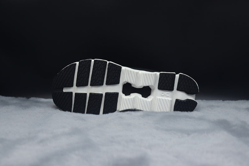 ON Cloud 4 | Lightweight Everyday Running Shoes