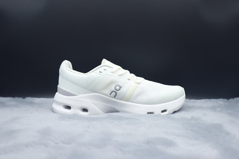 ON Cloudpulse | Retro-Inspired Lifestyle Sneakers