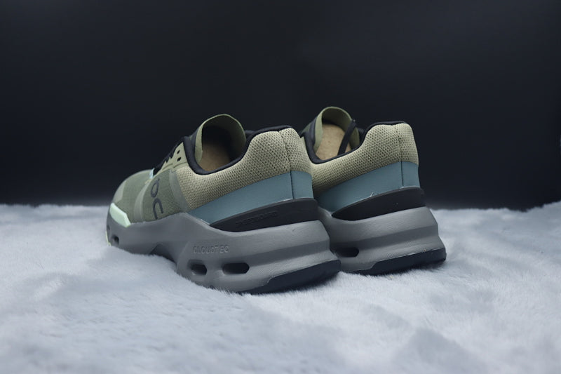 ON Cloudpulse | Retro-Inspired Lifestyle Sneakers