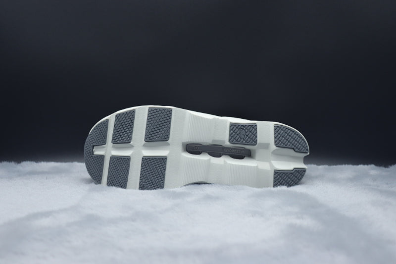 ON Cloud Monster Void – Maximum Cushion Running Shoes