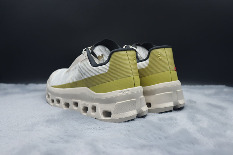 ON Cloudmonster Hyper – High-Energy Running Shoes