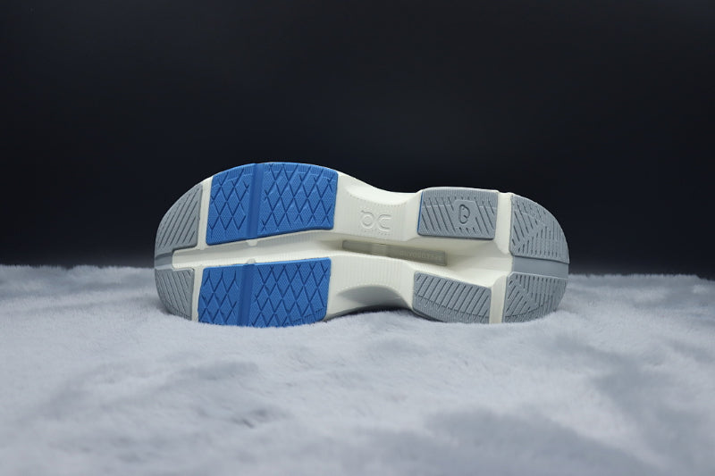 ON Cloudpulse | Retro-Inspired Lifestyle Sneakers