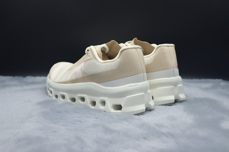 ON Cloudmonster Hyper – High-Energy Running Shoes