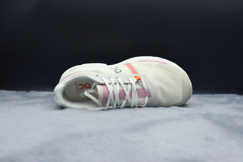 ON Cloudpulse | Retro-Inspired Lifestyle Sneakers