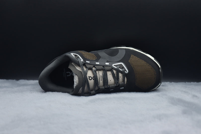 ON Cloudmonster Hyper – High-Energy Running Shoes