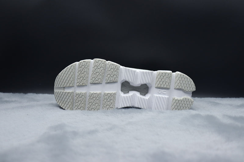 ON Cloud 4 | Lightweight Everyday Running Shoes