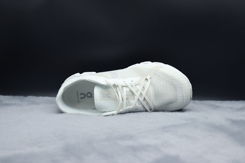 ON Cloud 4 | Lightweight Everyday Running Shoes