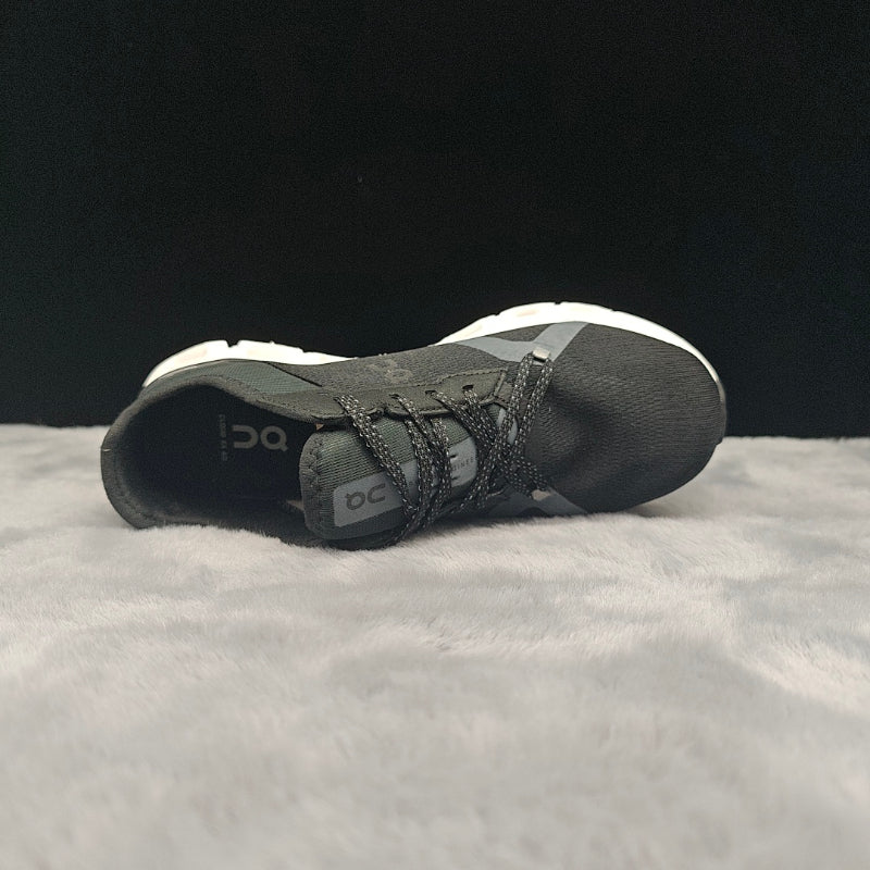 ON Cloud 4 | Lightweight Everyday Running Shoes