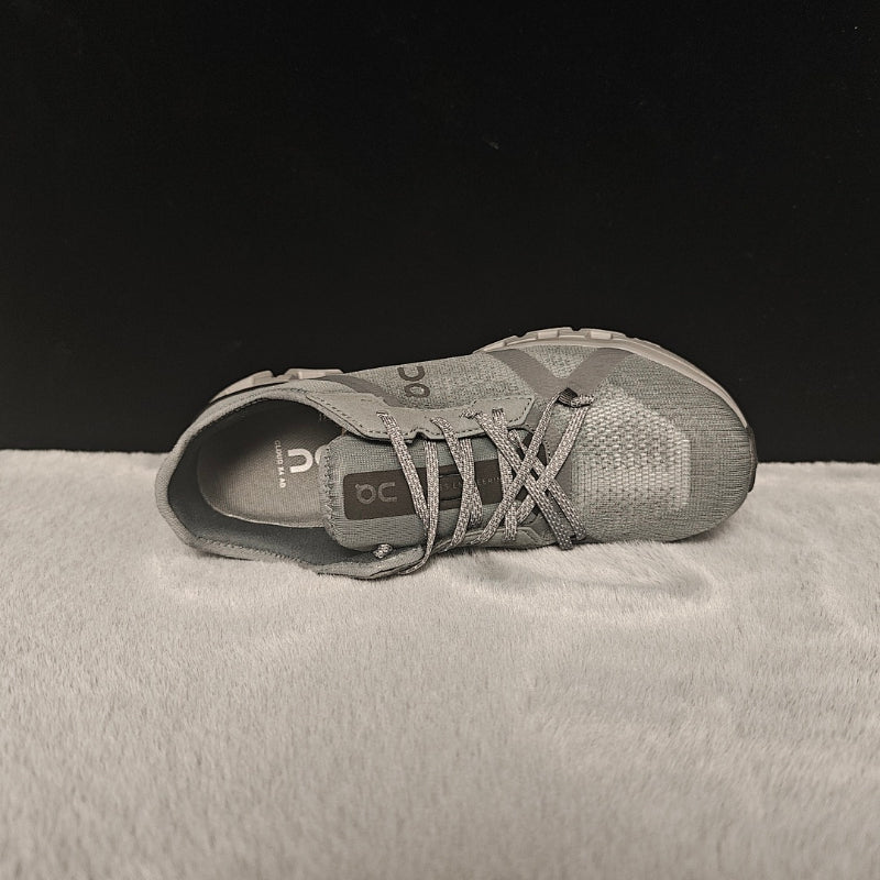 ON Cloud 4 | Lightweight Everyday Running Shoes