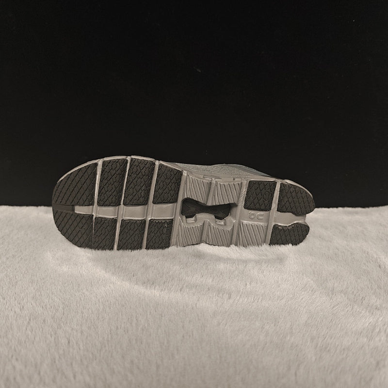 ON Cloud 4 | Lightweight Everyday Running Shoes