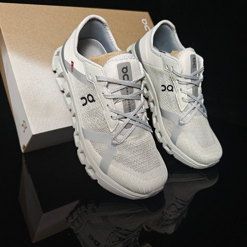 ON Cloud 4 | Lightweight Everyday Running Shoes