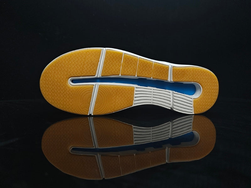 ON THE ROGER – Roger Federer x ON Running Signature Sneaker