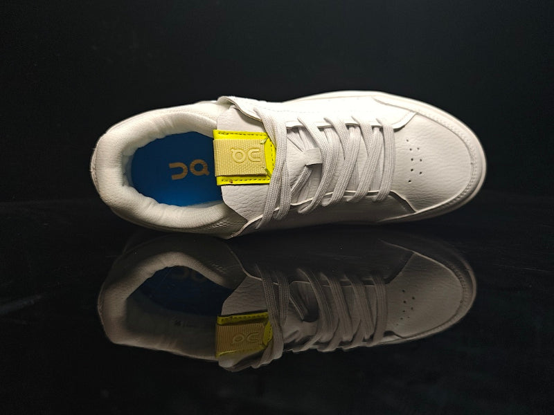 ON THE ROGER – Roger Federer x ON Running Signature Sneaker