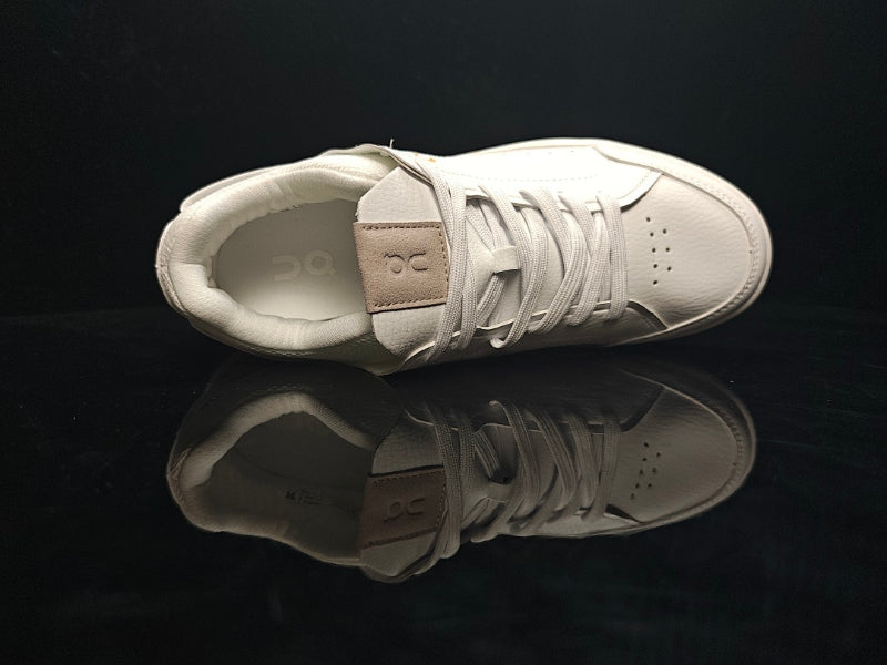 ON THE ROGER – Roger Federer x ON Running Signature Sneaker