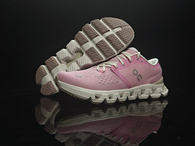 ON Cloud 4 | Lightweight Everyday Running Shoes