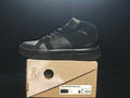 ON THE ROGER – Roger Federer x ON Running Signature Sneaker