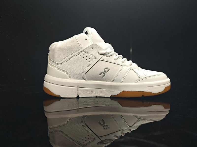 ON THE ROGER – Roger Federer x ON Running Signature Sneaker