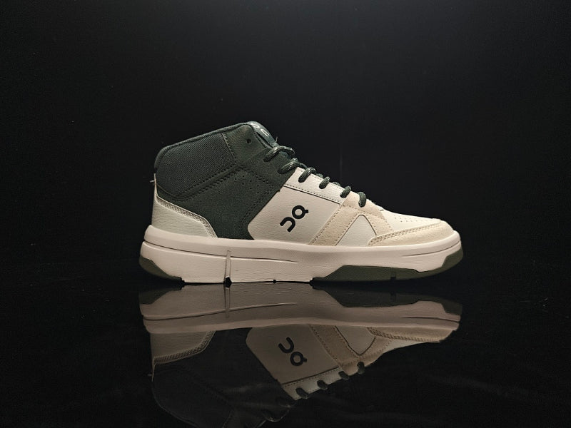 ON THE ROGER – Roger Federer x ON Running Signature Sneaker