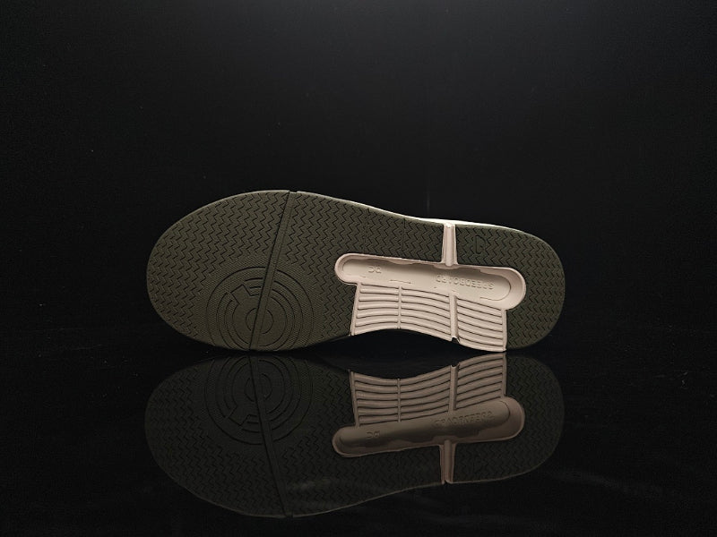 ON THE ROGER – Roger Federer x ON Running Signature Sneaker