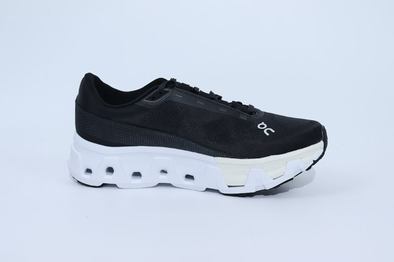 ON Cloudmonster Hyper – High-Energy Running Shoes
