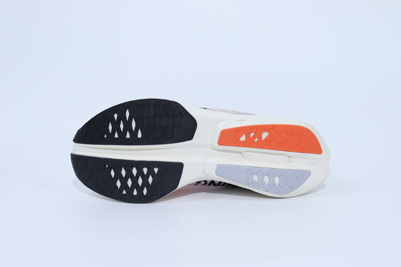 ON Cloudboom Strike – Elite Racing Shoes