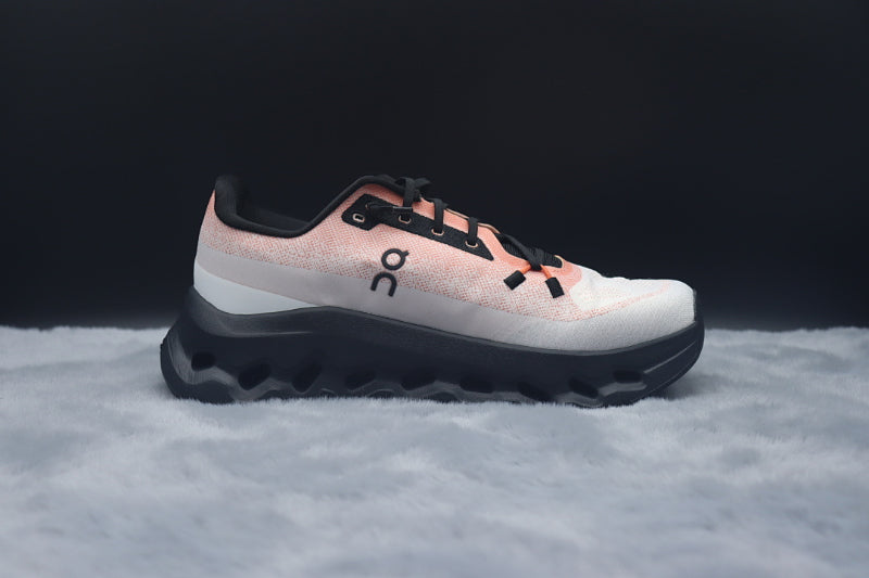 ON Cloudtilt – Tilted Sole Lifestyle Sneakers