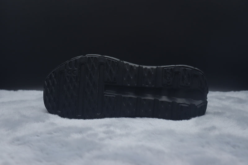 ON Cloudtilt – Tilted Sole Lifestyle Sneakers