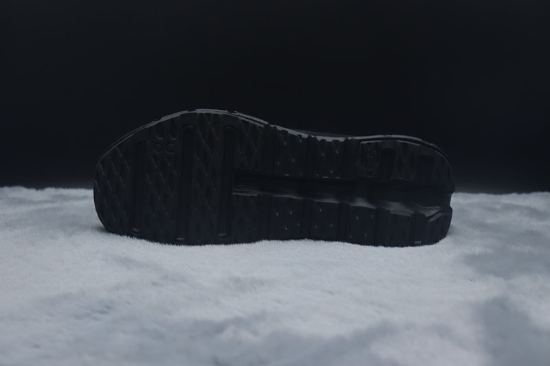 ON Cloudtilt – Tilted Sole Lifestyle Sneakers