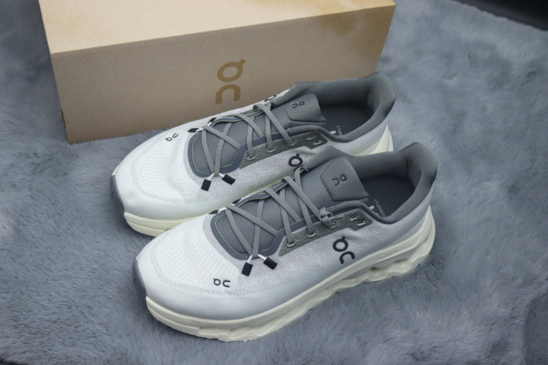 ON Cloudtilt – Tilted Sole Lifestyle Sneakers