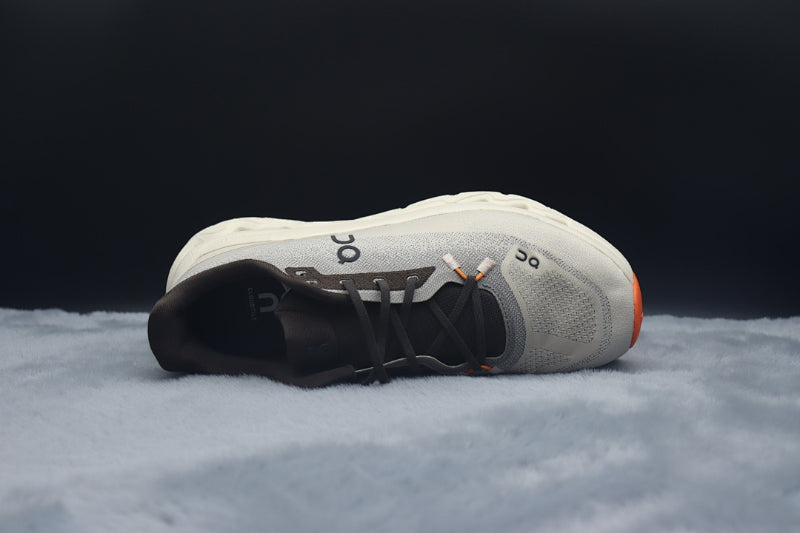 ON Cloudtilt – Tilted Sole Lifestyle Sneakers