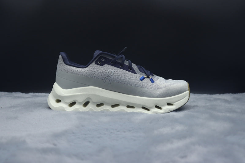 ON Cloudtilt – Tilted Sole Lifestyle Sneakers