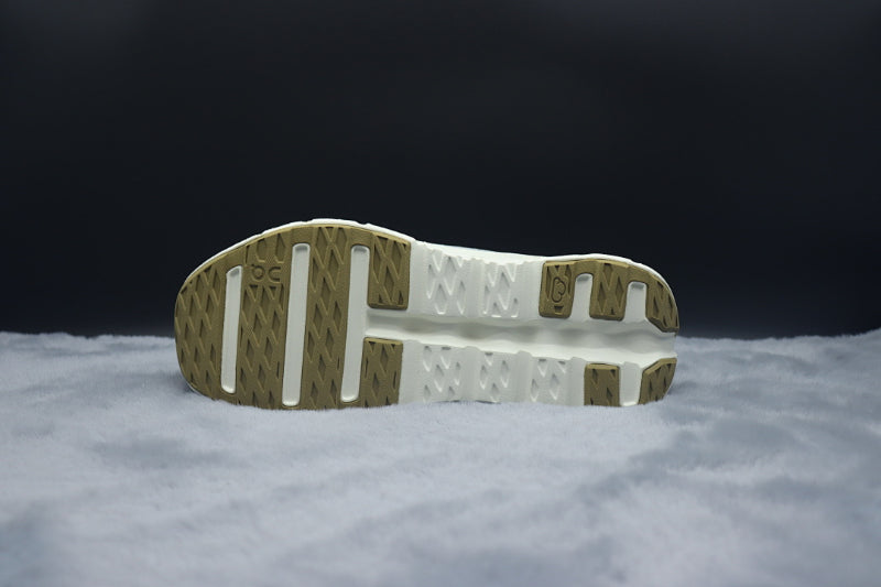 ON Cloudtilt – Tilted Sole Lifestyle Sneakers