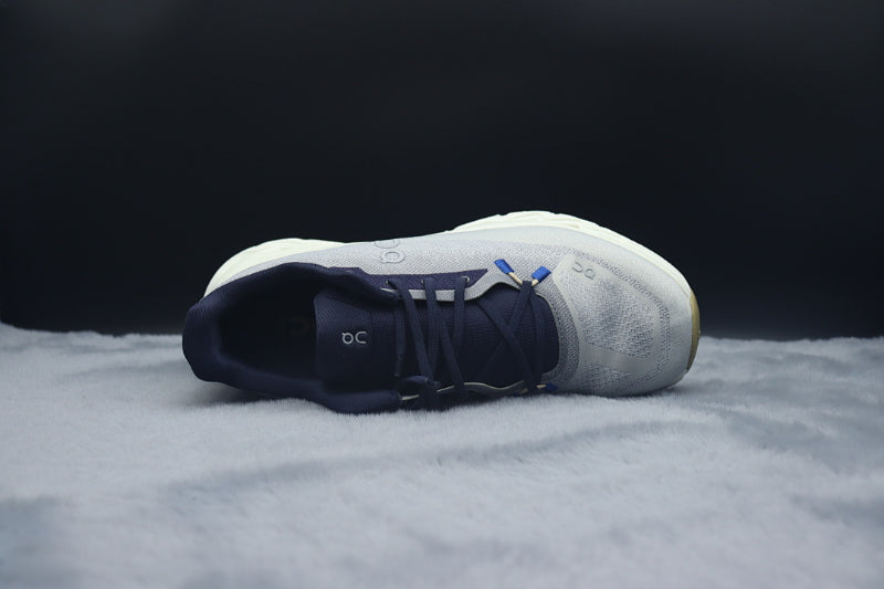 ON Cloudtilt – Tilted Sole Lifestyle Sneakers