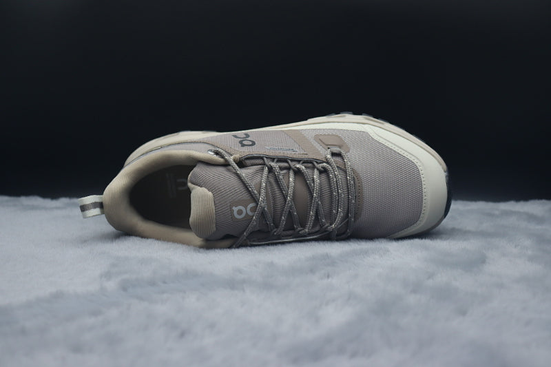 ON Cloudrock Low WP – Waterproof Low-Top Hiking Shoes