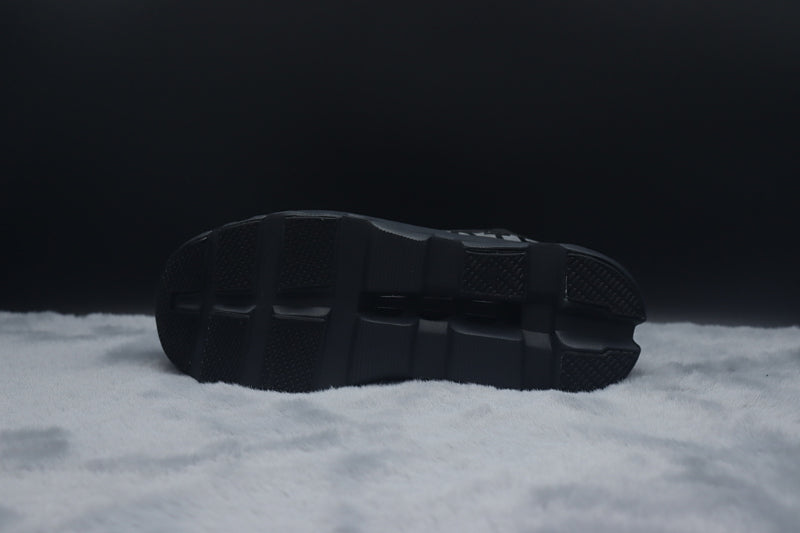 ON Cloud Monster Running Shoe