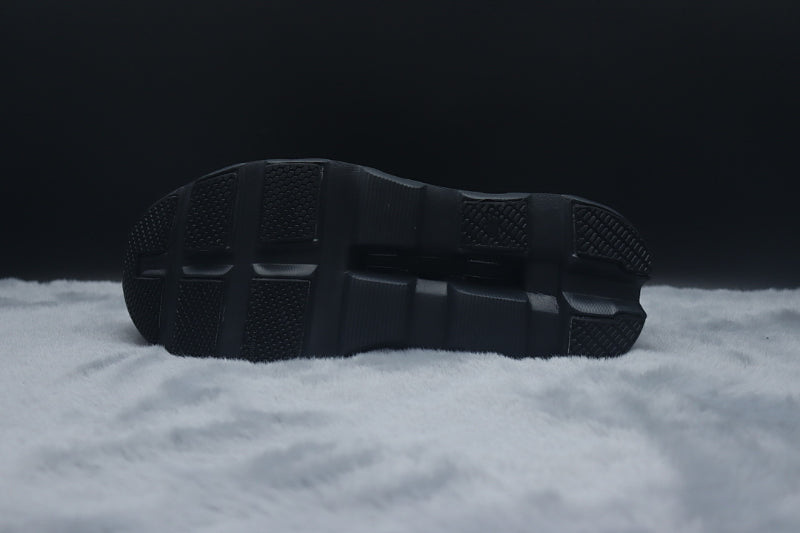 ON Cloud Monster Running Shoe