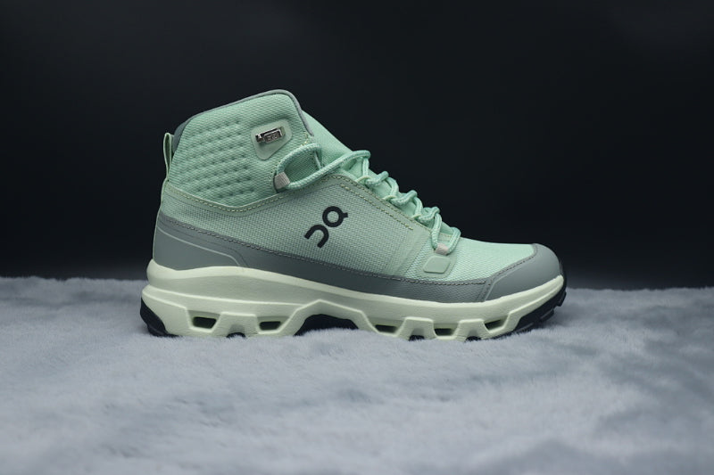 ON Cloudrock Low WP – Waterproof Low-Top Hiking Shoes