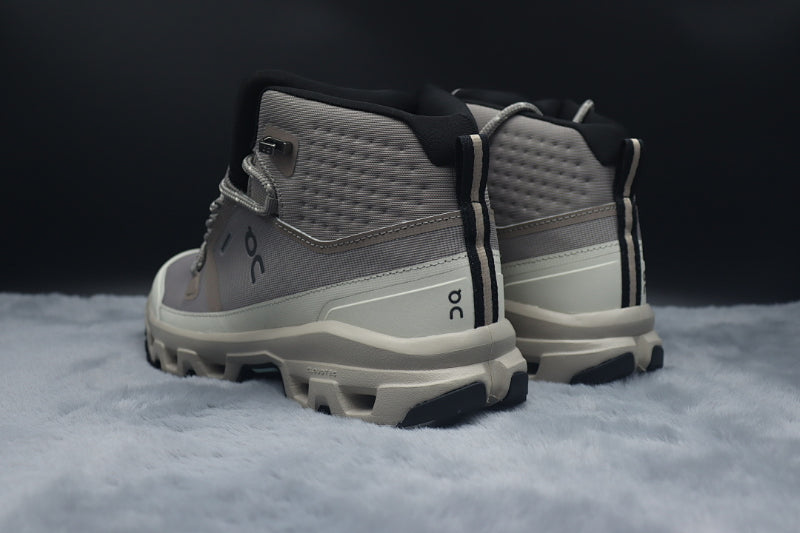 ON Cloudrock Low WP – Waterproof Low-Top Hiking Shoes