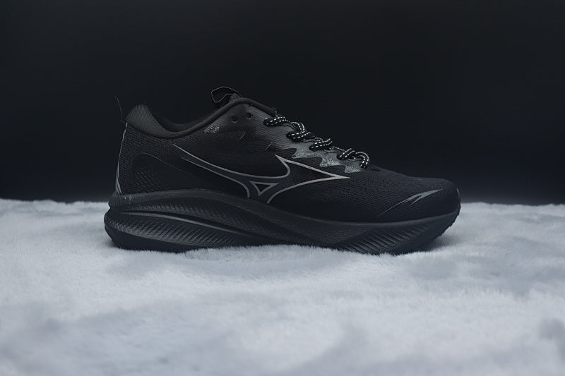 Mizuno ASTRO PLUS Athletic Shoe