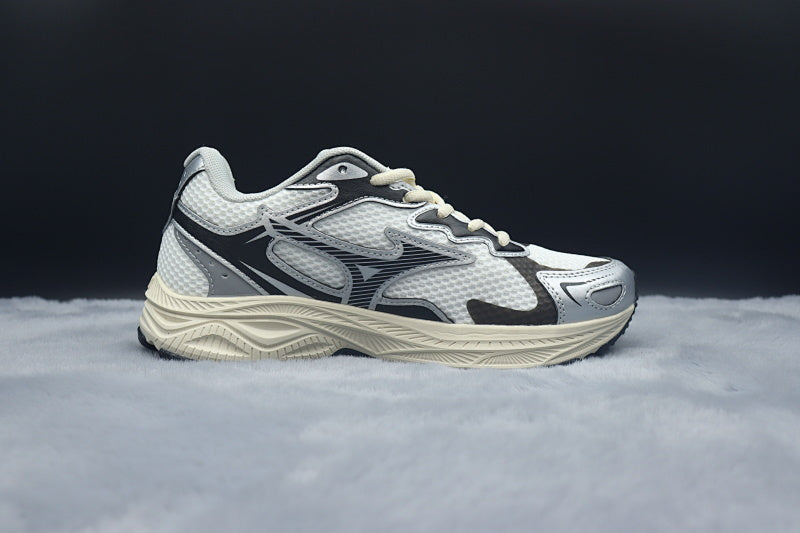 Oarism x Mizuno Racer S Competition Running Shoe