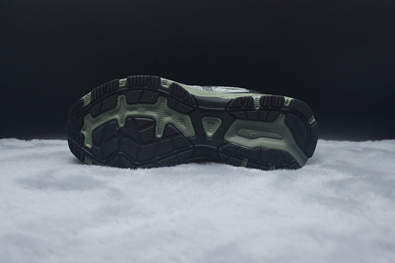 Oarism x Mizuno Racer S Competition Running Shoe