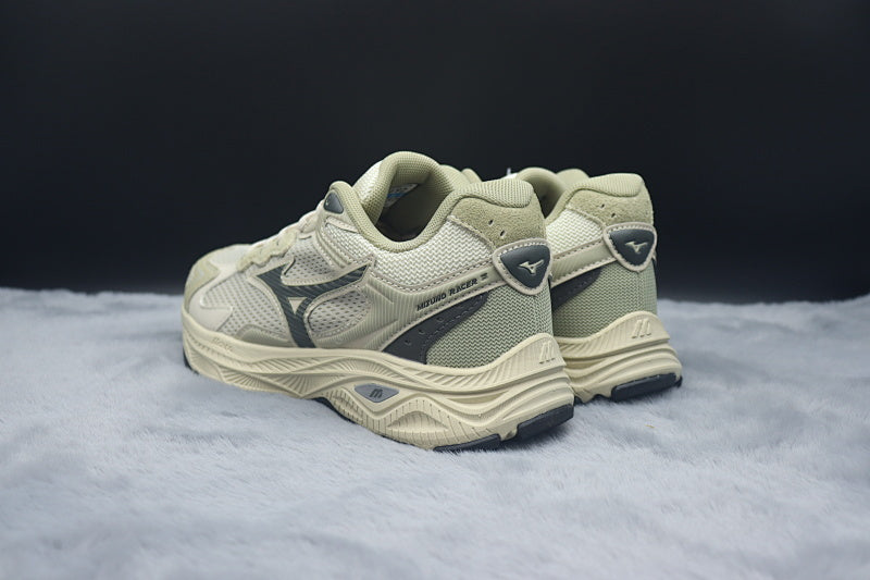 Oarism x Mizuno Racer S Competition Running Shoe