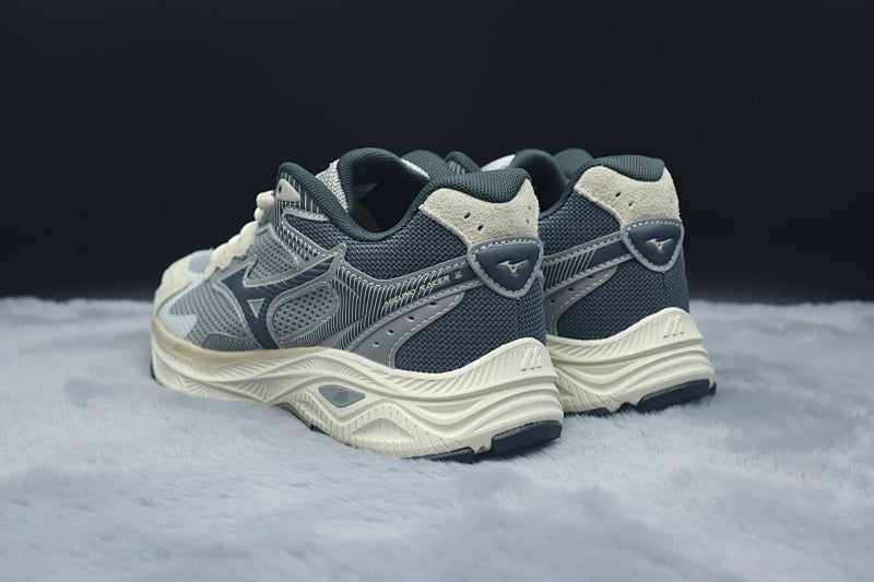 Oarism x Mizuno Racer S Competition Running Shoe